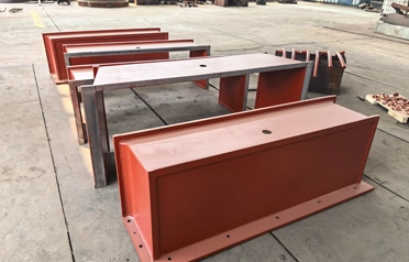 How do high-quality riveted and welded components meet the demands of high-end machinery manufacturing?