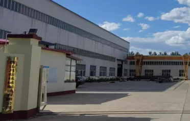 ​What size of custom machining and welding orders can Tangshan Yuexin Machinery handle?
